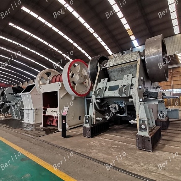 geographic condition for sand stone crusher plant4